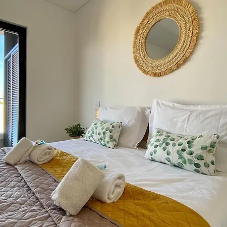 Rocha Do Sul 2 By Coral Портиман